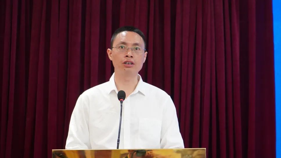 微特承辦的兩項(xiàng)國(guó)家標(biāo)準(zhǔn)宣貫會(huì)在宜昌順利召開(kāi) 6.jpg